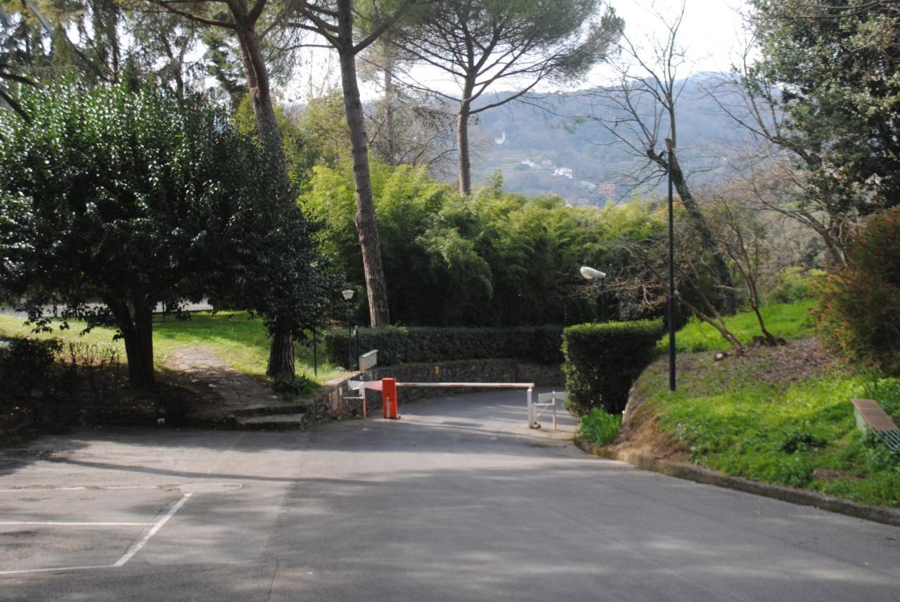 Raggio Di Sole - Pool, Tennis, Parking, Sea View & Relax Rapallo Eksteriør billede