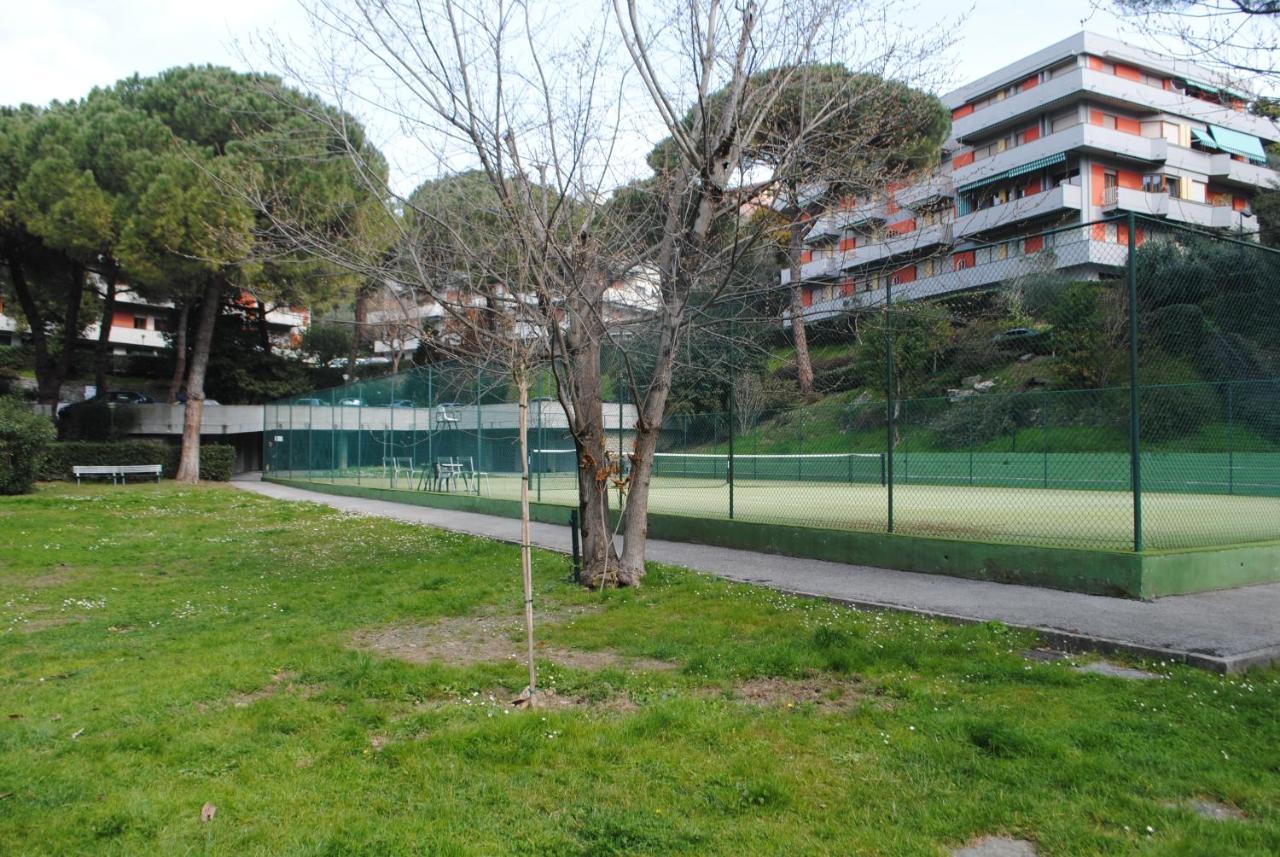 Raggio Di Sole - Pool, Tennis, Parking, Sea View & Relax Rapallo Eksteriør billede